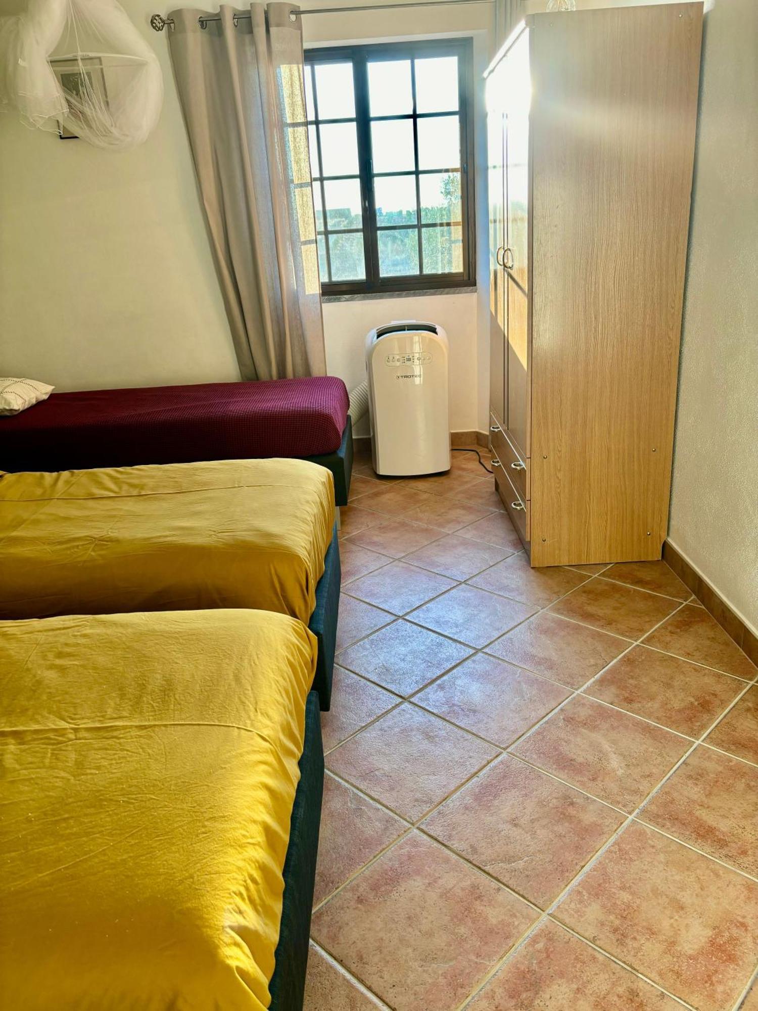 לינה וארוחת בוקר Amareleja Quinta Monte Da Azinheira חדר תמונה